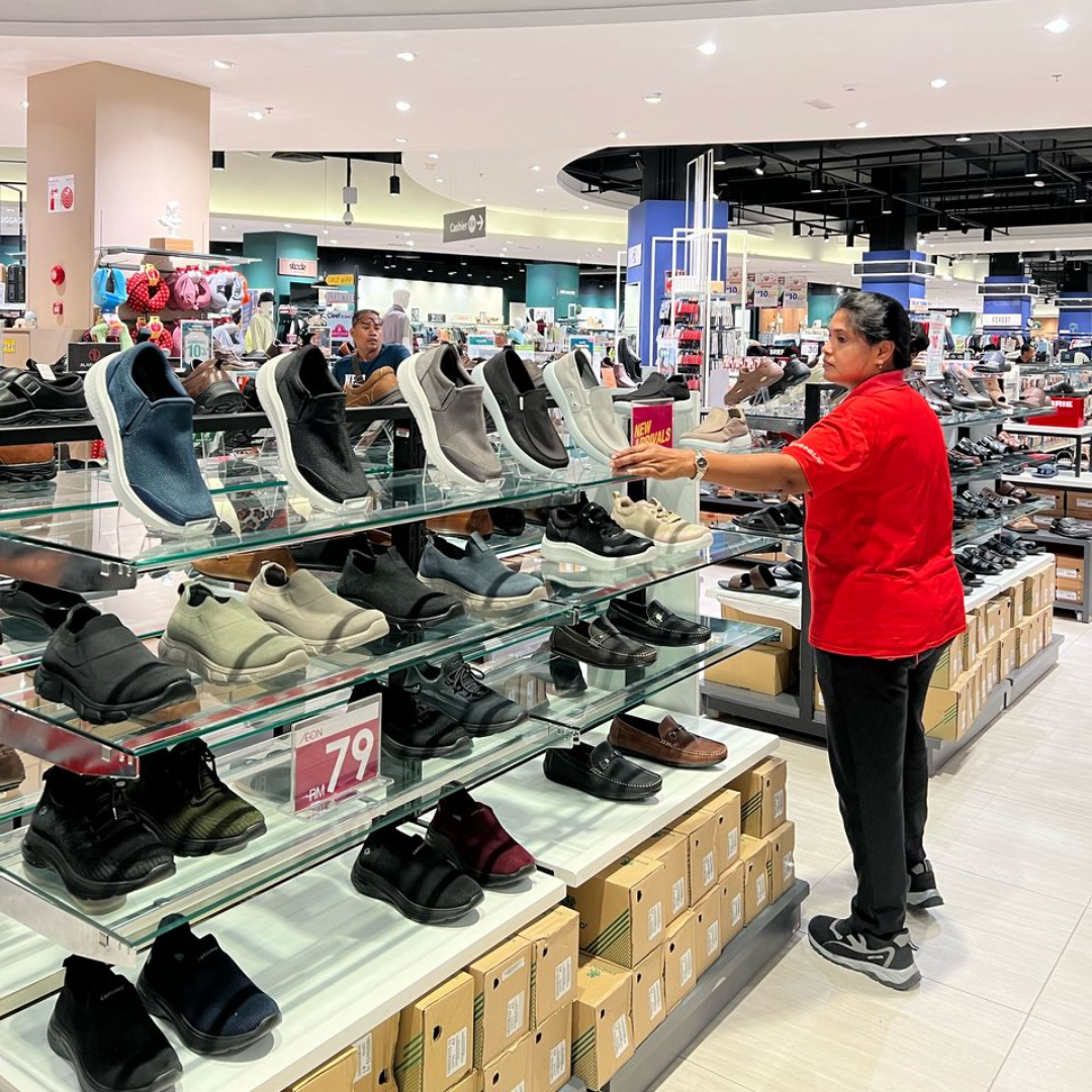 AEON NILAI MEN