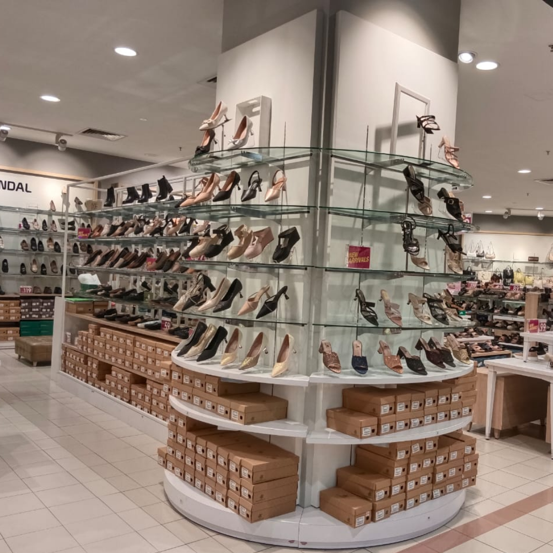 AEON QUEENSBAY LADIES