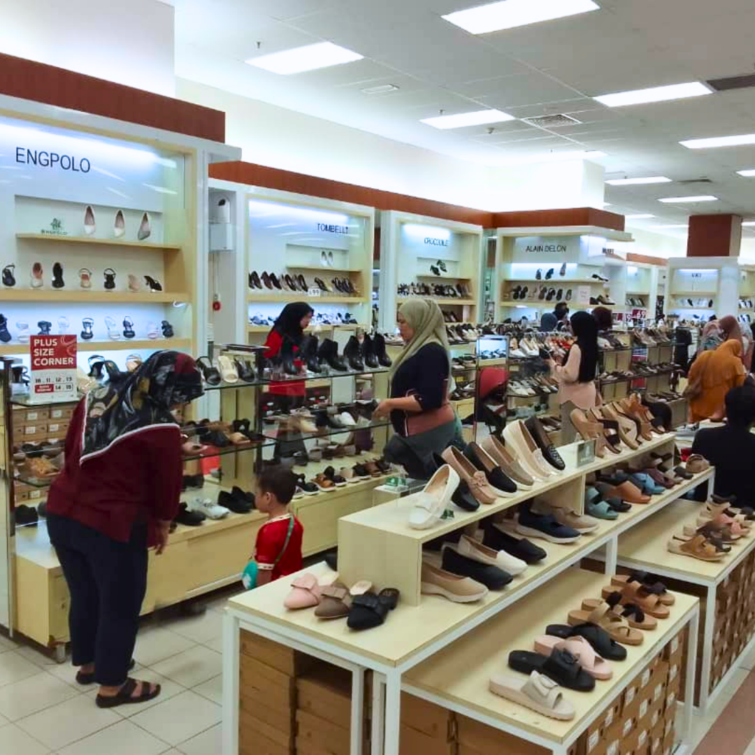 AEON RAWANG LADIES