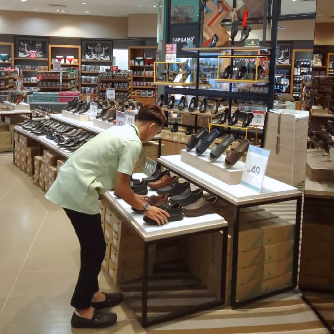 PARKSON IOI CIY MALL MEN